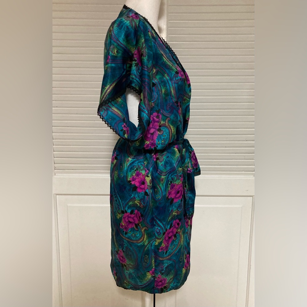 EUC Featherbed Robe Size Large - Picture 3 of 11